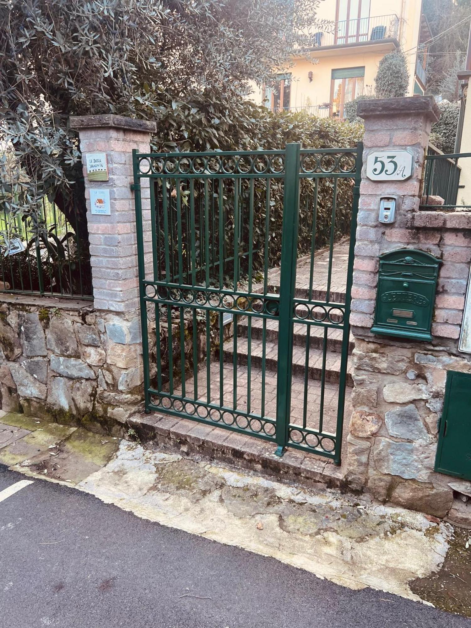 La Serra Sognante, Un Rifugio Incantevole Tra Natura E Relax Firenze Bagian luar foto